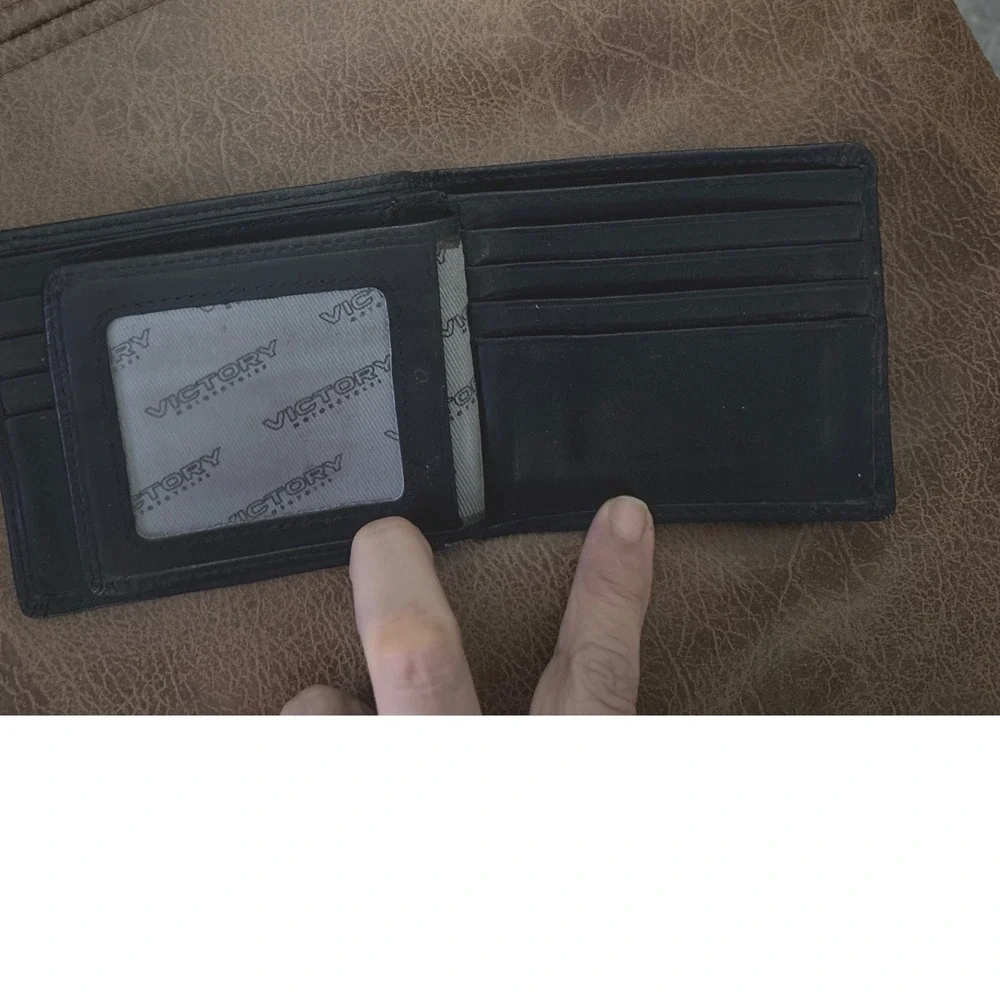 Victory Leather Bifold Wallet Men's Black Embossed Logo Bi-fold
